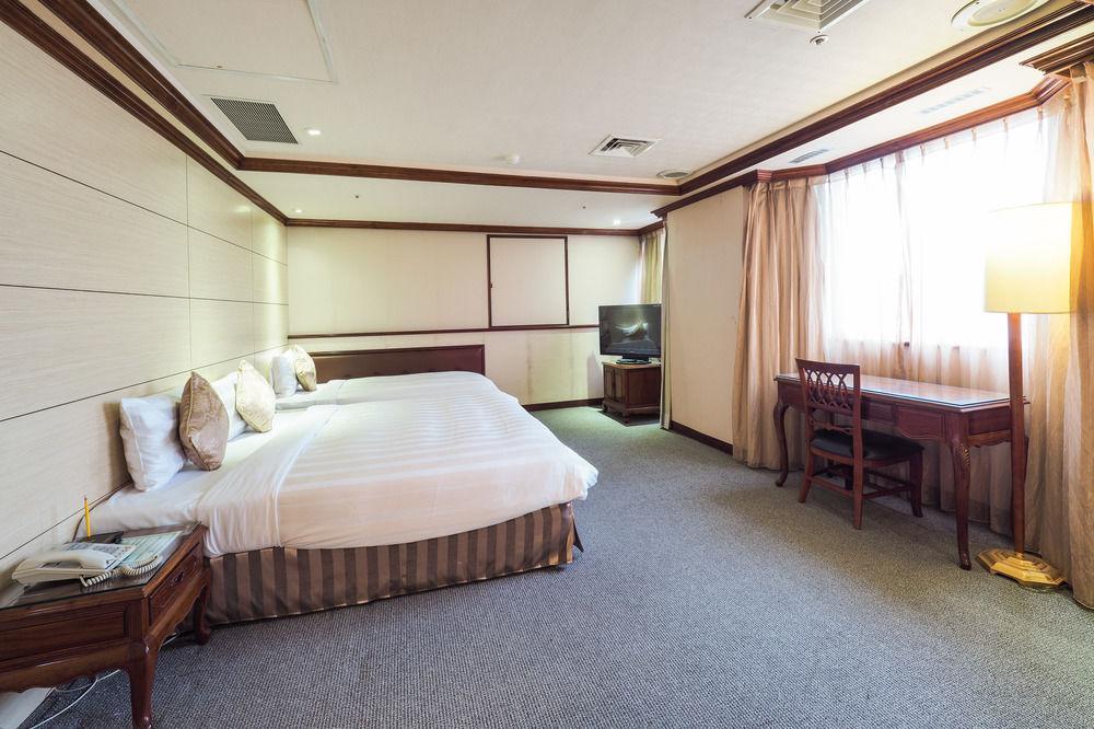 Silken Hotel Tajpej Zewnętrze zdjęcie