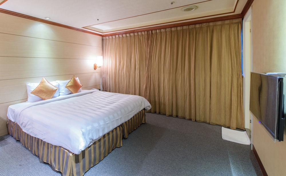 Silken Hotel Tajpej Zewnętrze zdjęcie