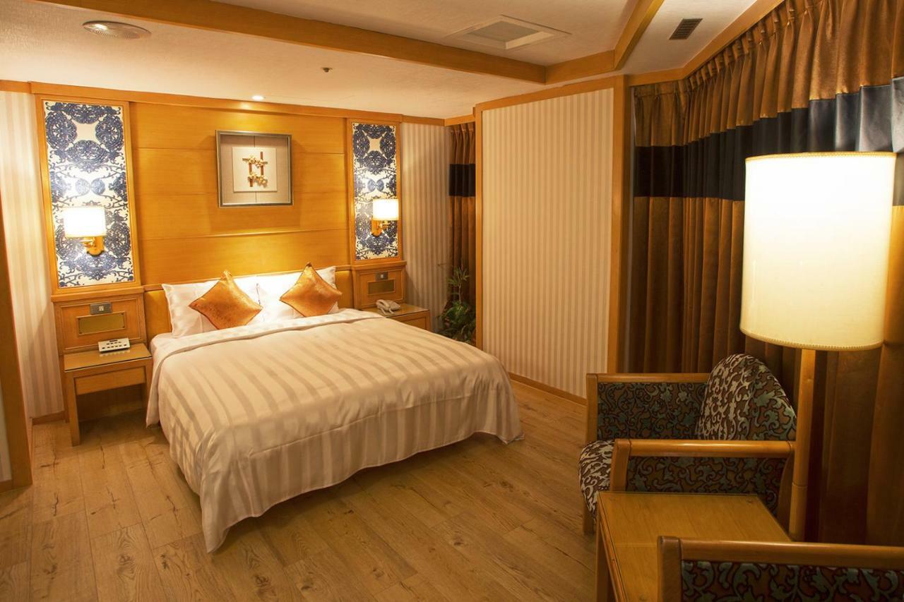 Silken Hotel Tajpej Zewnętrze zdjęcie